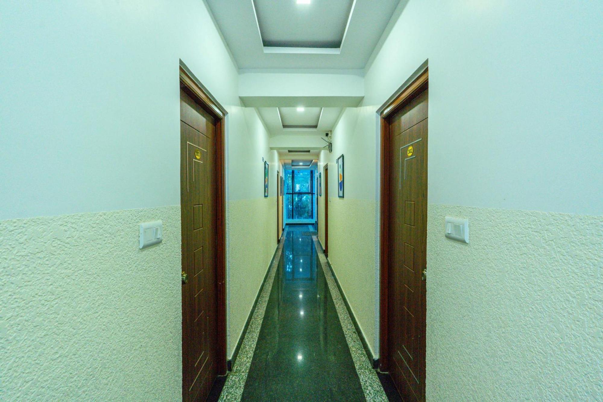 Treebo Elmas Grand Hotel Bangalore Ngoại thất bức ảnh